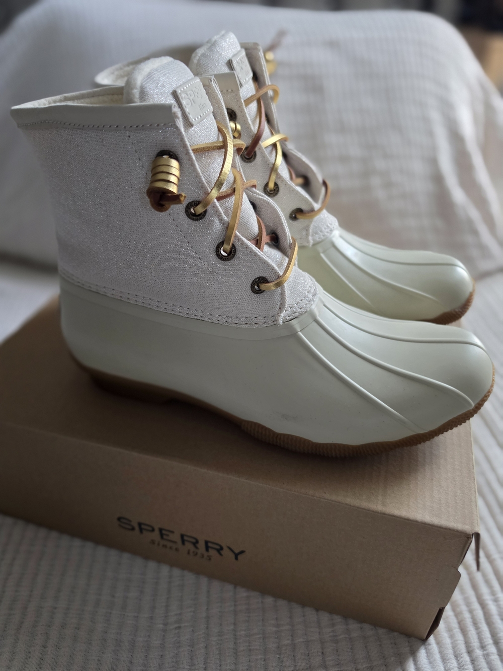 Sperry Saltwater Metallic And Ivory Duck Boots